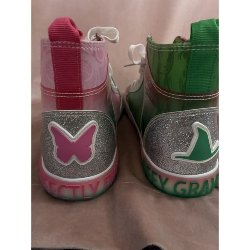 WICKED Movie Musical‎ HIGH TOP SNEAKERS Shoes by Ground Up Women's size 11 - Picture 3 of 13